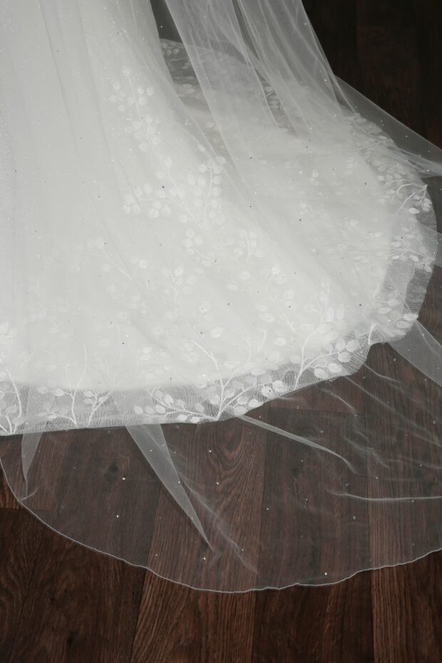 Glitter Tulle Veil - Richard Designs