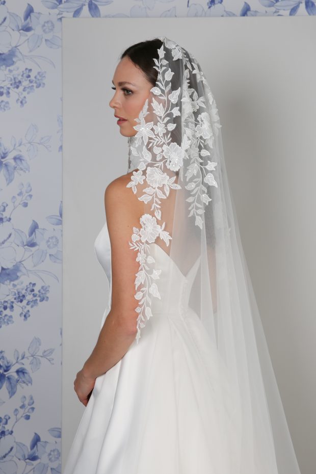 Pearl Comb Italian Veil - Richard Designs